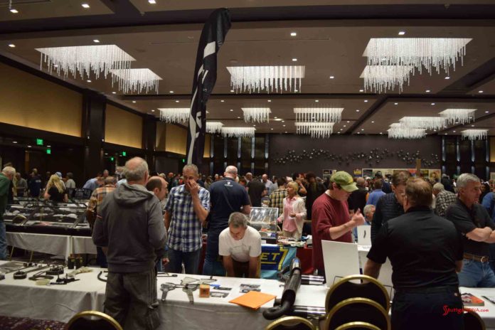 Seen here is the 2016 LA Lit Meet large ballroom. Credit: StuttgartDNA.com