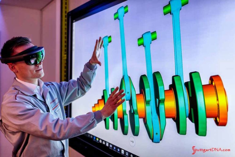 Porsche Inno-Space quality-control program: An example of Porsche Inno-Space is demonstrated here with an image of a crankshaft on a large video screen. Credit: Porsche AG