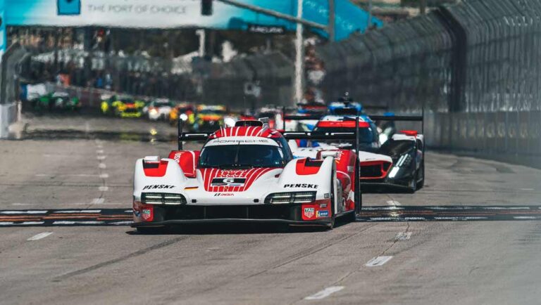 Depicted here is the Porsche Penske No 6 leading the Long Beach pack. Credit: Porsche AG
